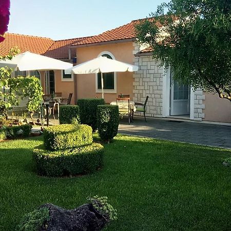 Apartments Lupus Vodice Exterior foto